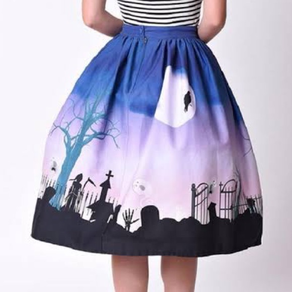 SOLD Unique Vintage Haunted Mansion Skirt - Picture 2 of 9